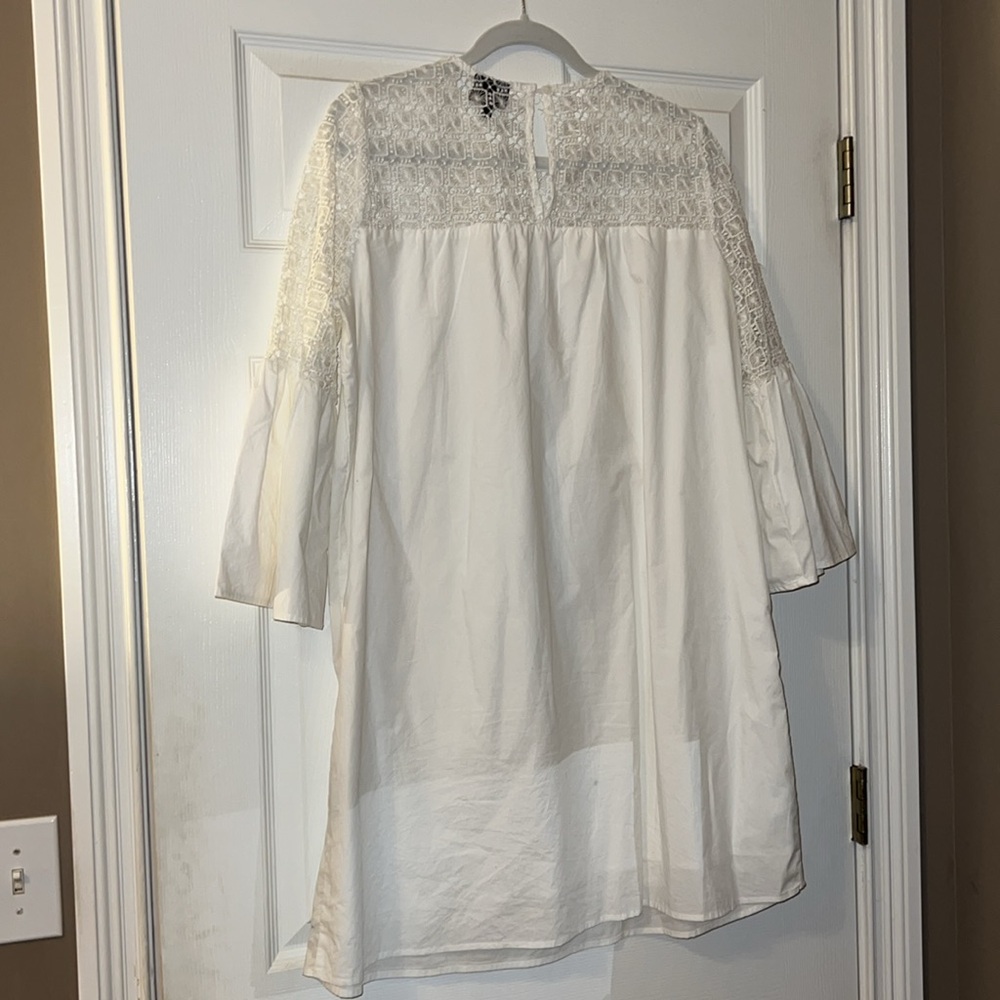 Who What Wear White Cotton Lace Mini Dress EUC size L - Picture 4 of 6